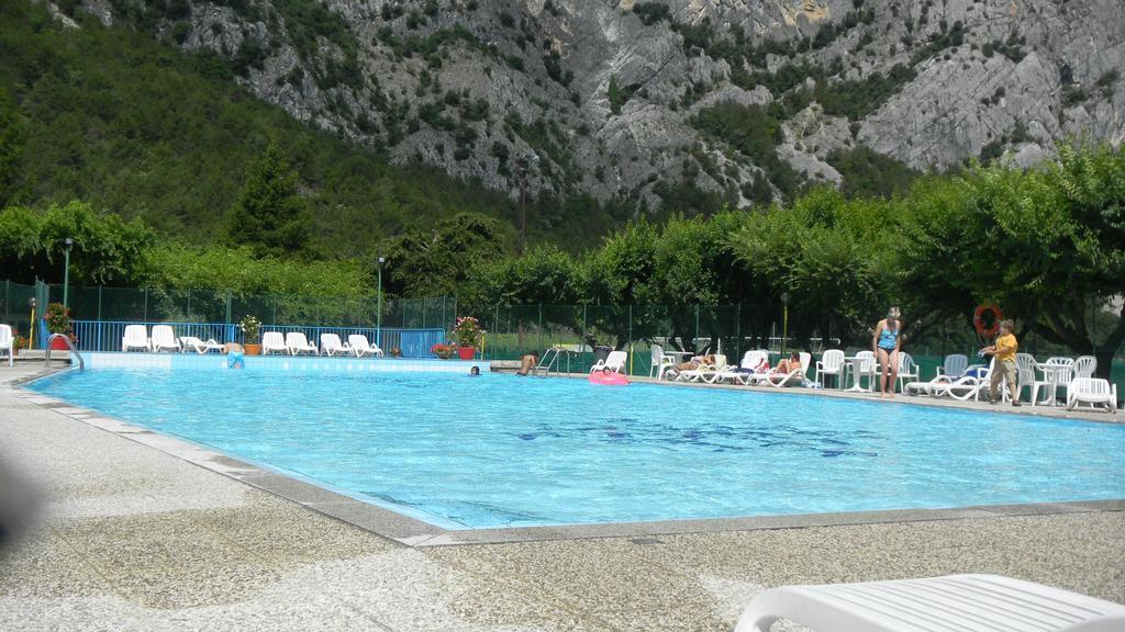Camping Daino Hotel Pietramurata Luaran gambar