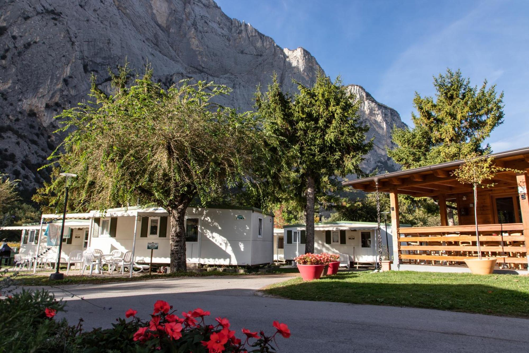 Camping Daino Hotel Pietramurata Luaran gambar