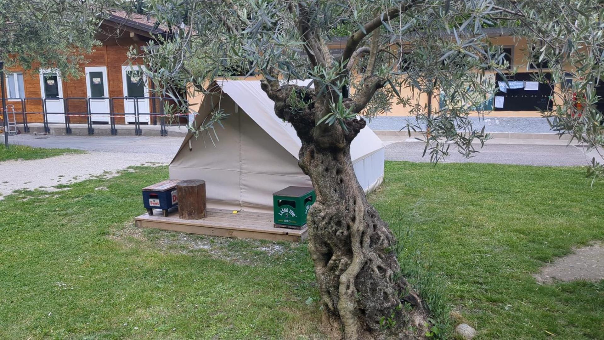 Camping Daino Hotel Pietramurata Luaran gambar
