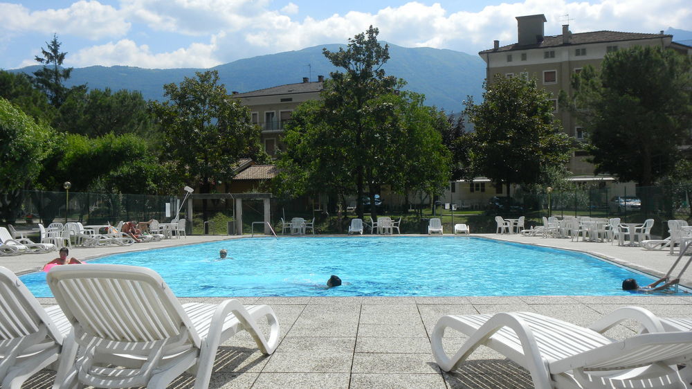 Camping Daino Hotel Pietramurata Luaran gambar